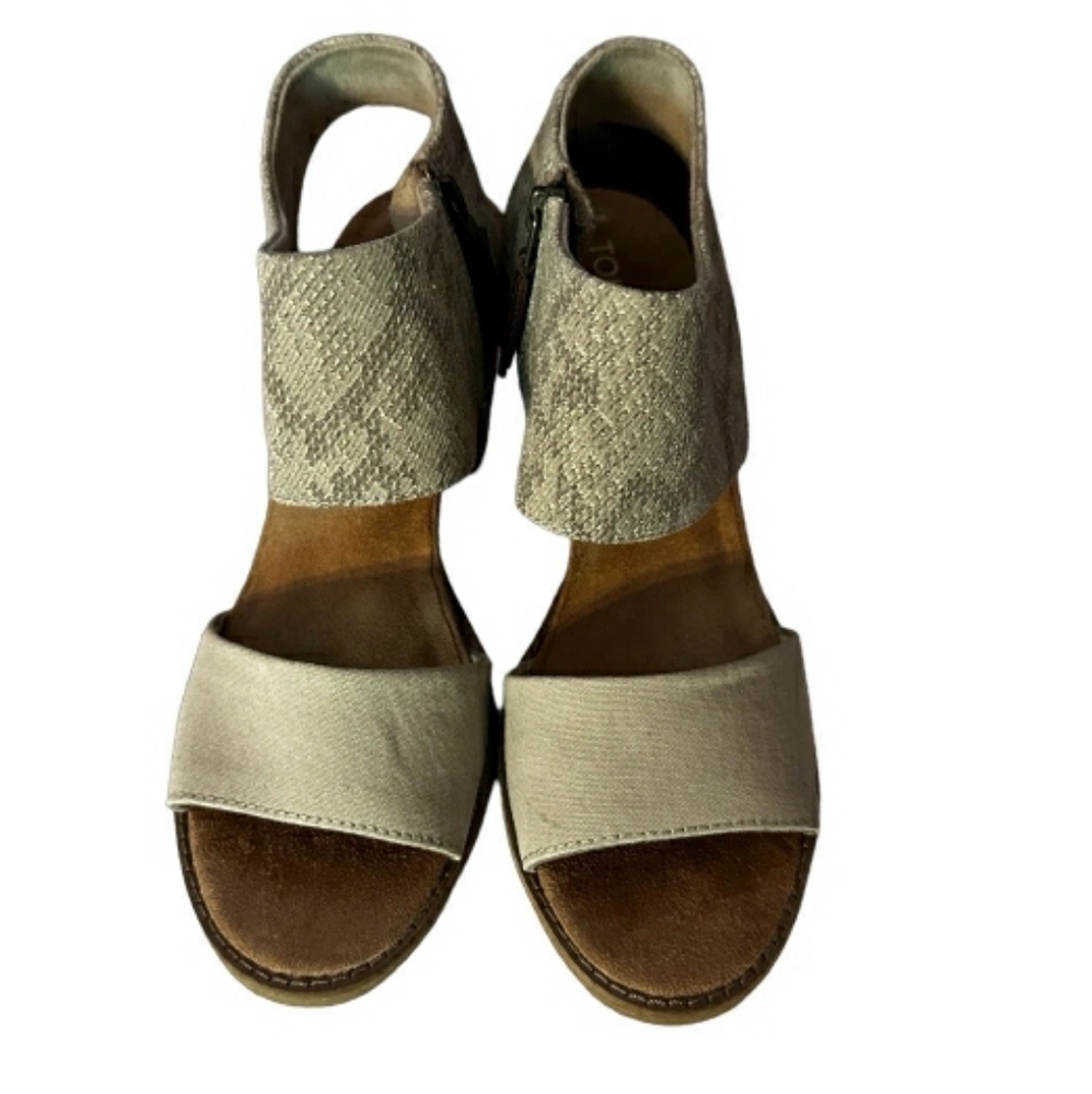 NWOB Tom Majorca Cut Out Sandal - Linen and Animal Print Sz. 8.5 M